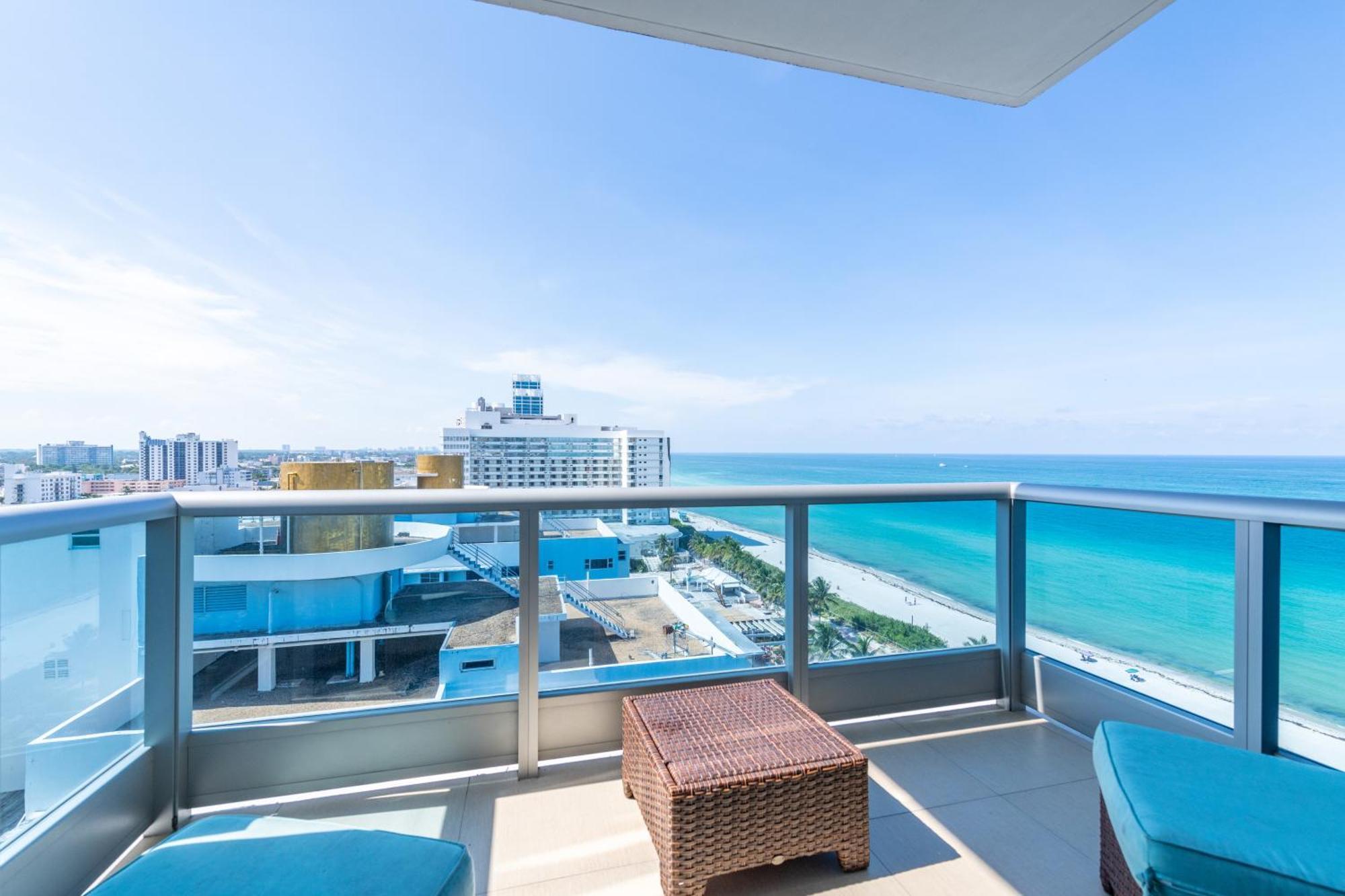 Churchill Suites Monte Carlo Miami Beach Zimmer foto